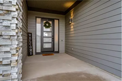 1910 John Day Dr, Eugene, OR 97408 - Photo 3