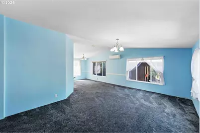 1465 Village Pines Ct, Coos Bay, OR 97420 - Photo 7