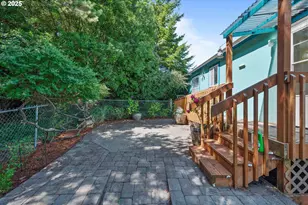 1465 Village Pines Ct, Coos Bay, OR 97420 - Photo 33