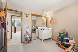 1910 SW 3rd Dr, Gresham, OR 97080 - Photo 17