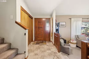 1910 SW 3rd Dr, Gresham, OR 97080 - Photo 5