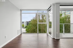 533 NE Holladay St, Portland, OR 97232 - Photo 9