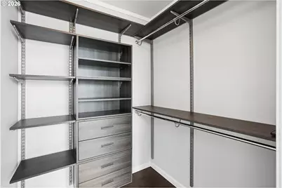 533 NE Holladay St #701, Portland, OR 97232 - Photo 27