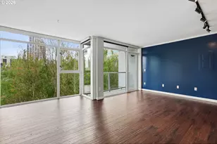 533 NE Holladay St, Portland, OR 97232 - Photo 7