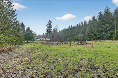 24511 NE W H Garner Rd, Yacolt, WA 98675 - Photo 33