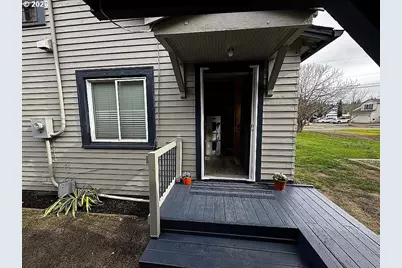 1438 SW 2nd St, McMinnville, OR 97128 - Photo 7