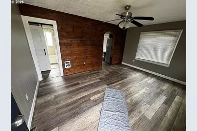 1438 SW 2nd St, McMinnville, OR 97128 - Photo 13