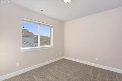 1092 E 1st Ave, Estacada, OR 97023 - Photo 25