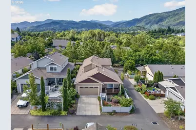 345 Fair Oaks Ave, Ashland, OR 97520 - Photo 35