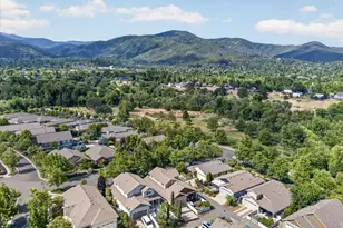 345 Fair Oaks Ave, Ashland, OR 97520 - Photo 3