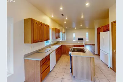 518 Rosichelli Dr, Brookings, OR 97415 - Photo 11