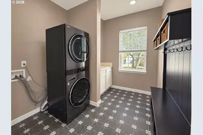 604 Murin St, Eugene, OR 97402 - Photo 9
