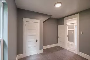 640 8th St, Astoria, OR 97103 - Photo 19