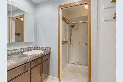 3520 NW Parkview Dr, Beaverton, OR 97006 - Photo 29
