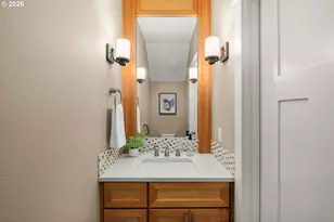 5620 N Hudson St, Portland, OR 97203 - Photo 17