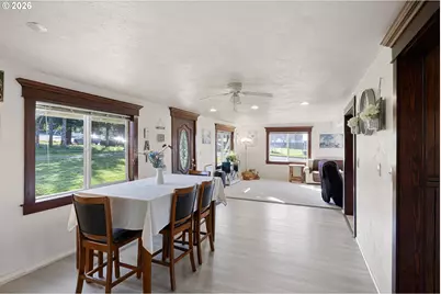 116 NE 8th St, Oakland, OR 97462 - Photo 11