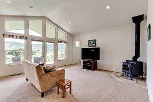 38334 McCauley Ridge Dr, Springfield, OR 97478 - Photo 19