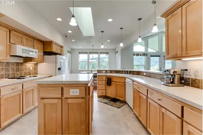 38334 McCauley Ridge Dr, Springfield, OR 97478 - Photo 17