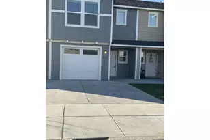 688 E Oregon Ave, Hermiston, OR 97838 - Photo 15