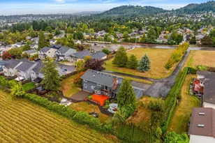 2607 SW Pleasant View Dr, Gresham, OR 97080 - Photo 45