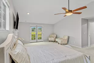 2607 SW Pleasant View Dr, Gresham, OR 97080 - Photo 23