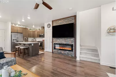 6230 SE Genrosa St, Hillsboro, OR 97123 - Photo 9