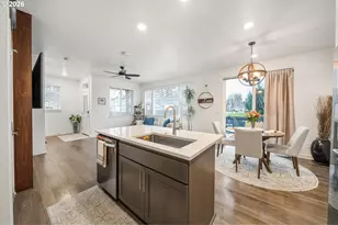 6230 SE Genrosa St, Hillsboro, OR 97123 - Photo 13