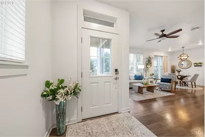 6230 SE Genrosa St, Hillsboro, OR 97123 - Photo 5