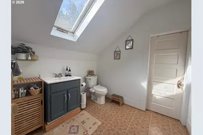 355 Banks Creek Rd, Sutherlin, OR 97479 - Photo 27