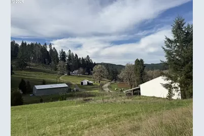 355 Banks Creek Rd, Sutherlin, OR 97479 - Photo 31