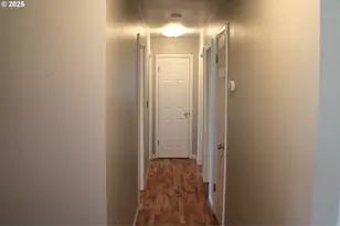 131 Mountain View Ave, Myrtle Creek, OR 97457 - Photo 11