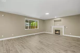 1011 SW 18th Way, Troutdale, OR 97060 - Photo 7