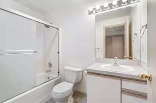 16203 NE 8th St, Vancouver, WA 98684 - Photo 7