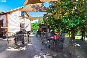 1772 SE Jackson St, Roseburg, OR 97470 - Photo 11