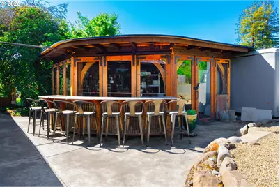 1772 SE Jackson St, Roseburg, OR 97470 - Photo 19