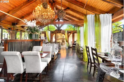 1772 SE Jackson St, Roseburg, OR 97470 - Photo 5