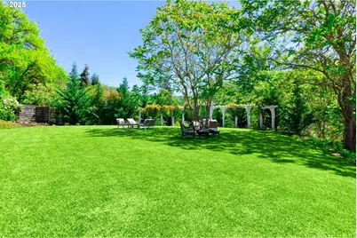 1772 SE Jackson St, Roseburg, OR 97470 - Photo 21