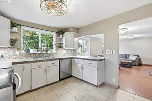 1026 Prospect St, Oregon City, OR 97045 - Photo 13