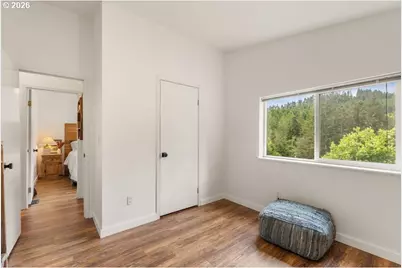 32477 W Saginaw Rd, Cottage Grove, OR 97424 - Photo 33