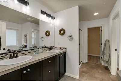 10247 SW Barber St, Wilsonville, OR 97070 - Photo 23