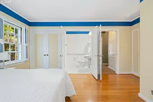 660 SW Evans St, Portland, OR 97219 - Photo 15