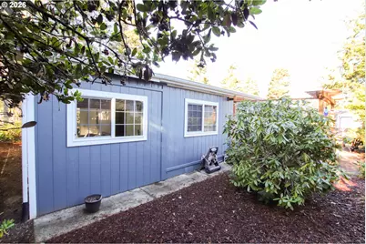 135 43rd Way, Florence, OR 97439 - Photo 27