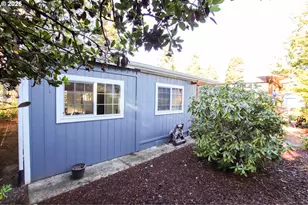 135 43rd Way, Florence, OR 97439 - Photo 27