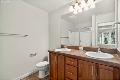 10579 NE Cedar Falls Loop, Hillsboro, OR 97006 - Photo 19