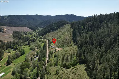 9924 N Myrtle Rd, Myrtle Creek, OR 97457 - Photo 7
