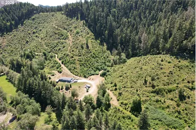 9924 N Myrtle Rd, Myrtle Creek, OR 97457 - Photo 35
