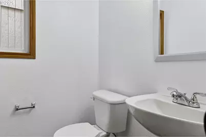 18247 SW Smokette Ln, Beaverton, OR 97003 - Photo 9