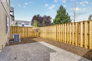 18247 SW Smokette Ln, Beaverton, OR 97003 - Photo 43