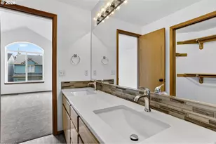 18247 SW Smokette Ln, Beaverton, OR 97003 - Photo 29