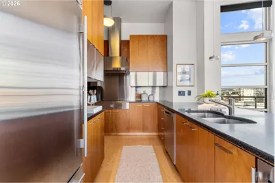 1133 NW 11th Ave #701, Portland, OR 97209 - Photo 13